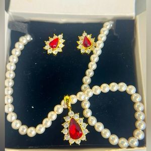 Ruby and pearl set